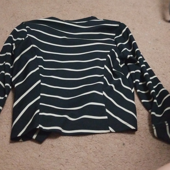 black and cream blazer - Picture 2 of 2